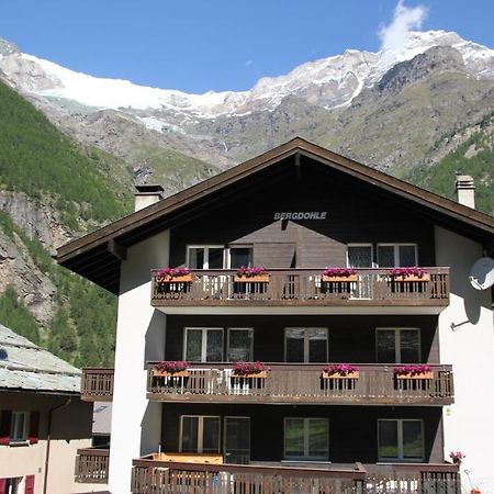 Ferienwohnungen Wallis - Randa Bei Zermatt Szoba fotó